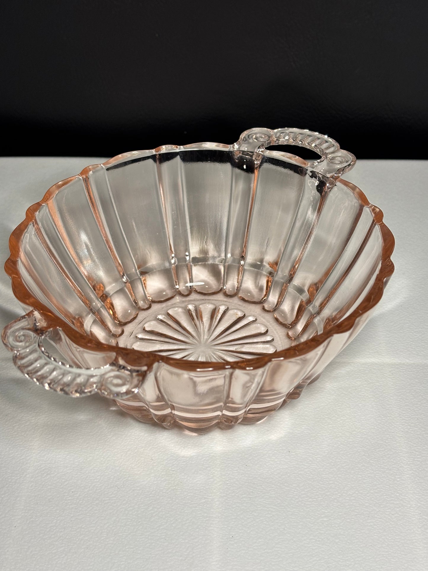 Vintage Pink Depression Glass Handled Bowl – Paneled Design, 1930s Era