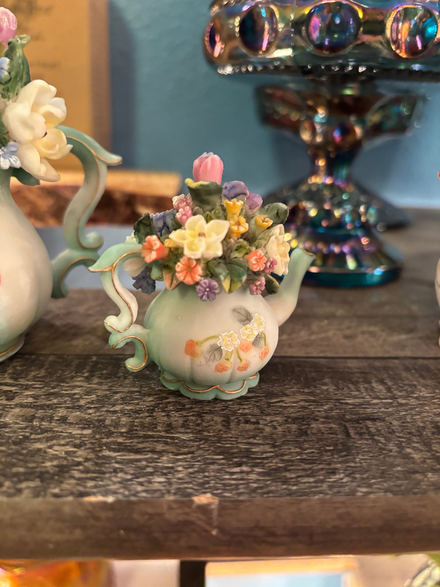 Petite Bloom – Miniature Floral Teapot Figurine