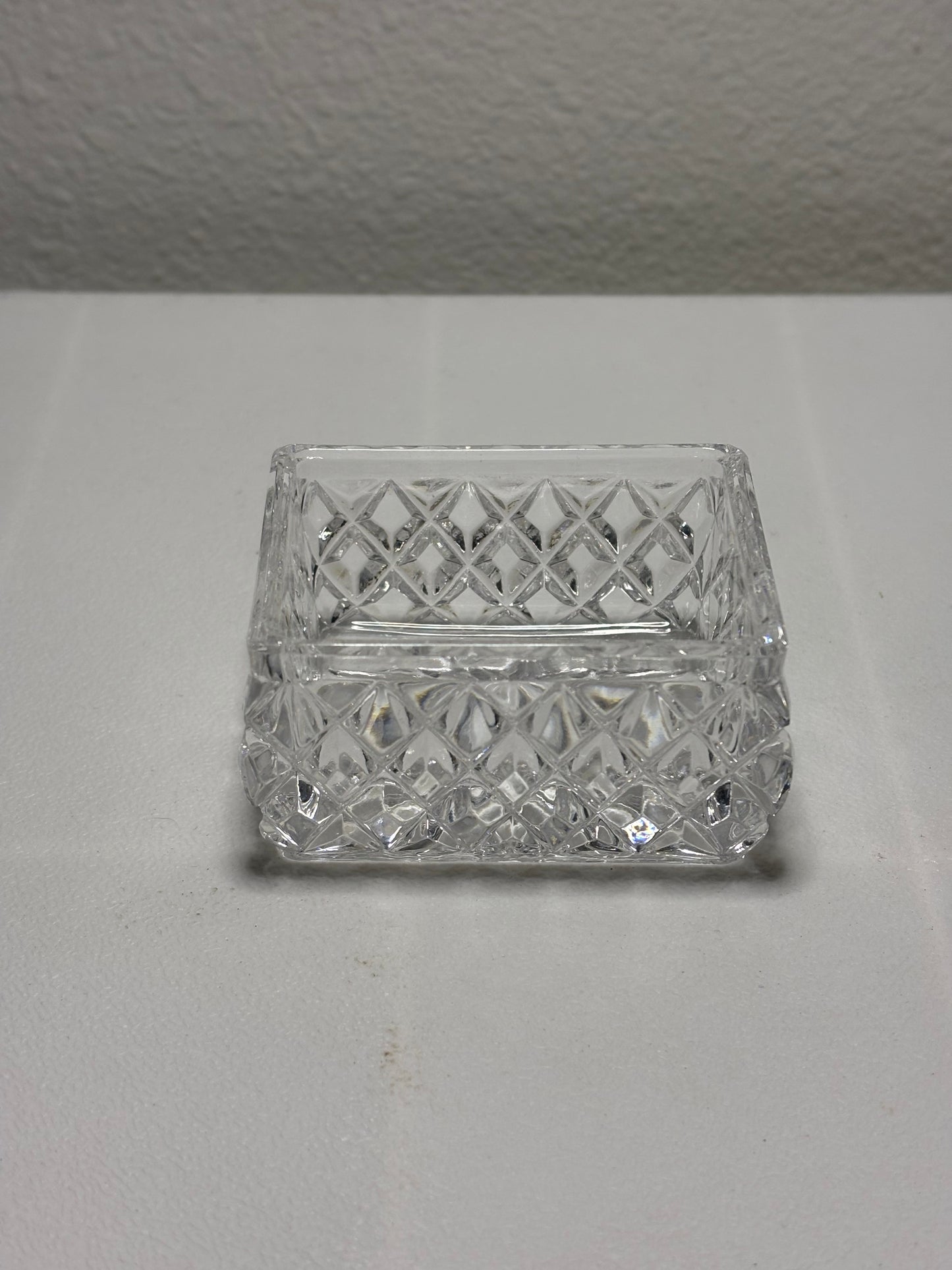 Vintage Pressed Glass Trinket Box – Starburst & Diamond Cut, Mini Rectangular