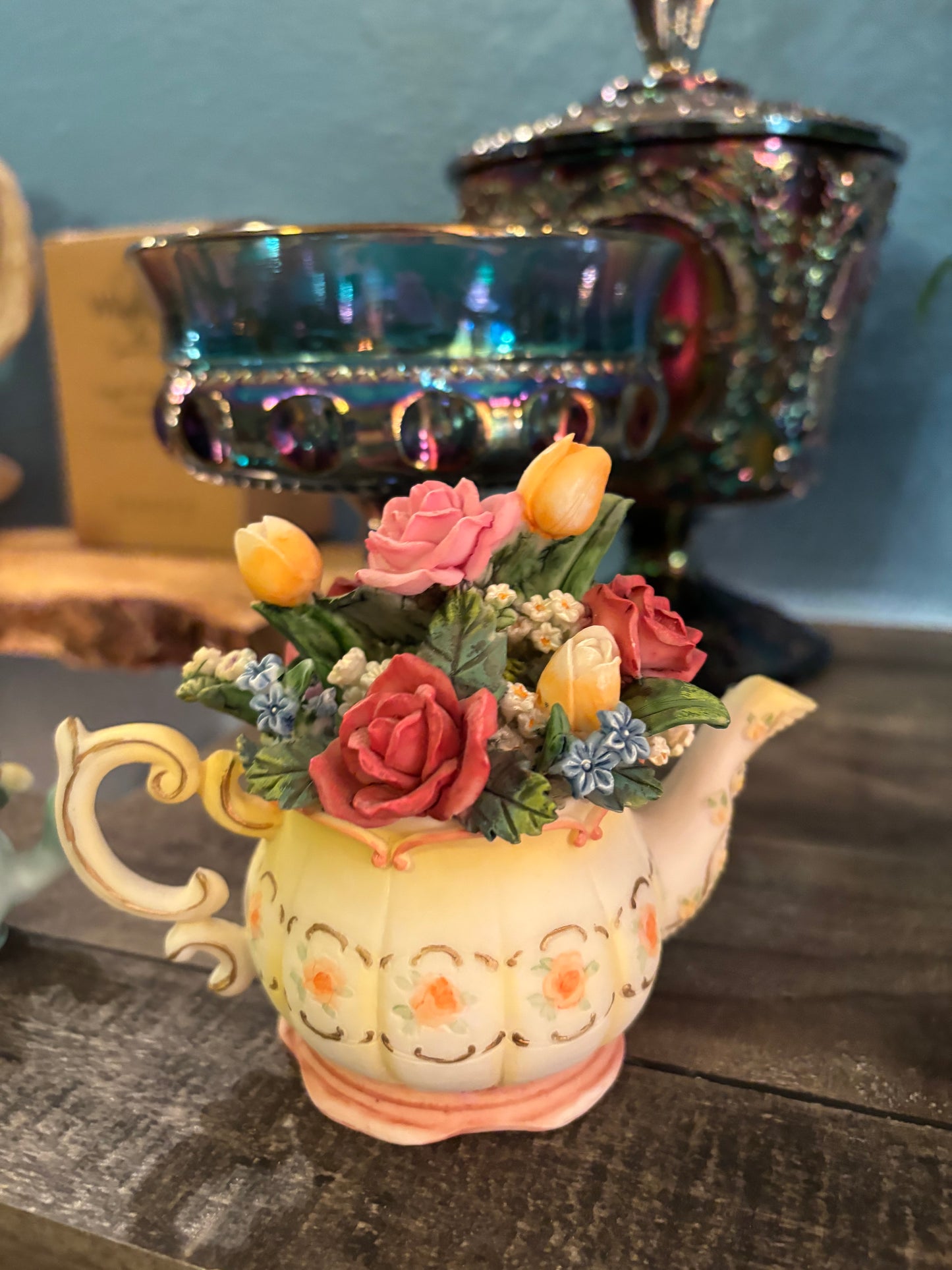 Victorian Rose Garden – Porcelain Floral Teapot Figurine