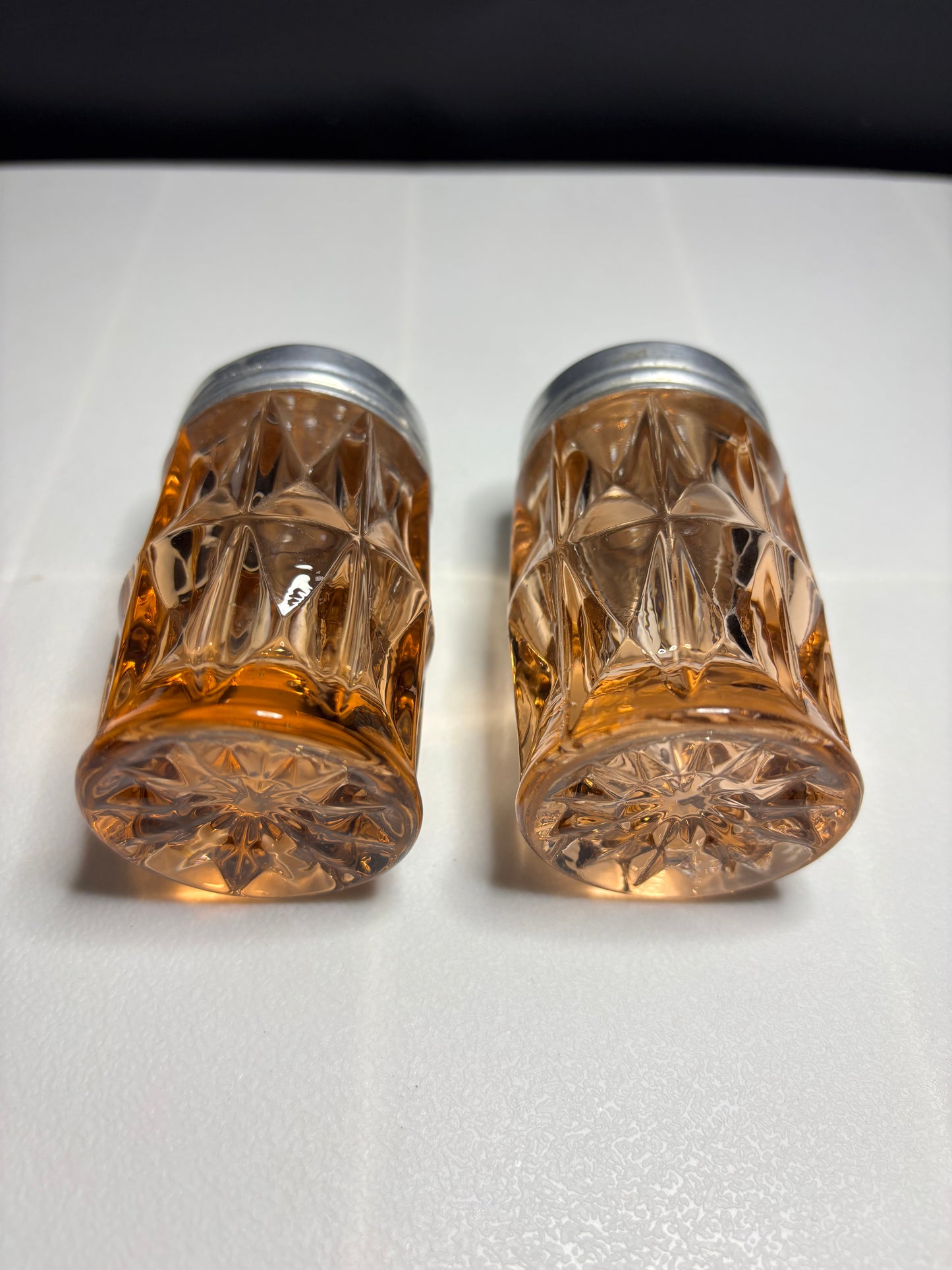 Vintage Pink Depression Glass Salt & Pepper Shakers – Diamond Pattern with Metal Lids