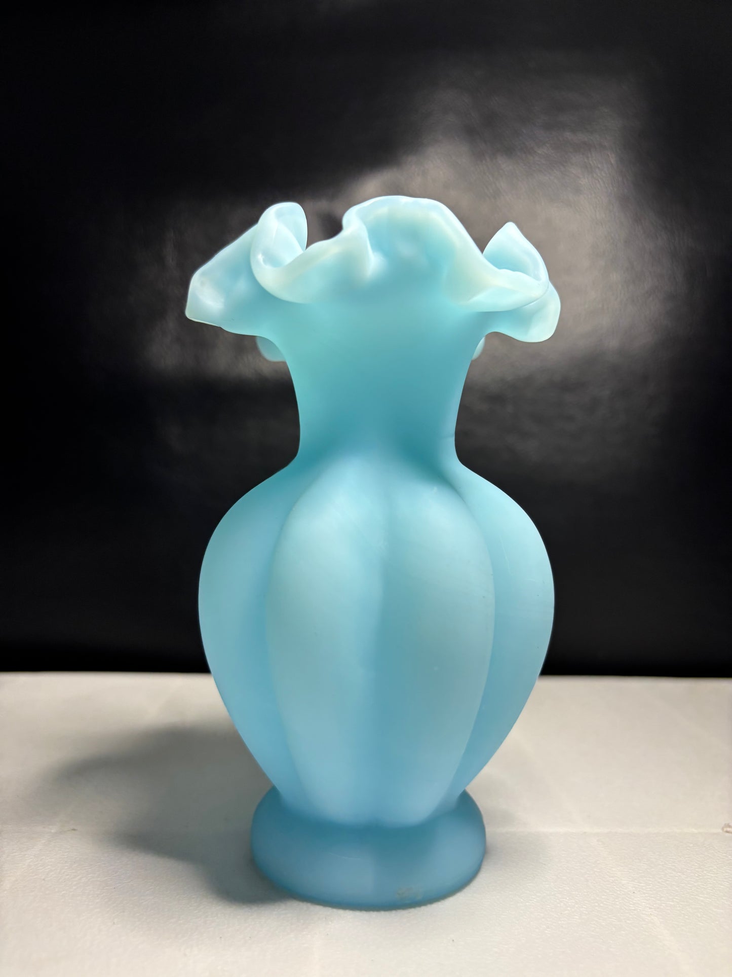 Satin Blue Ruffled Vase – Vintage Handcrafted Art Glass, 6"