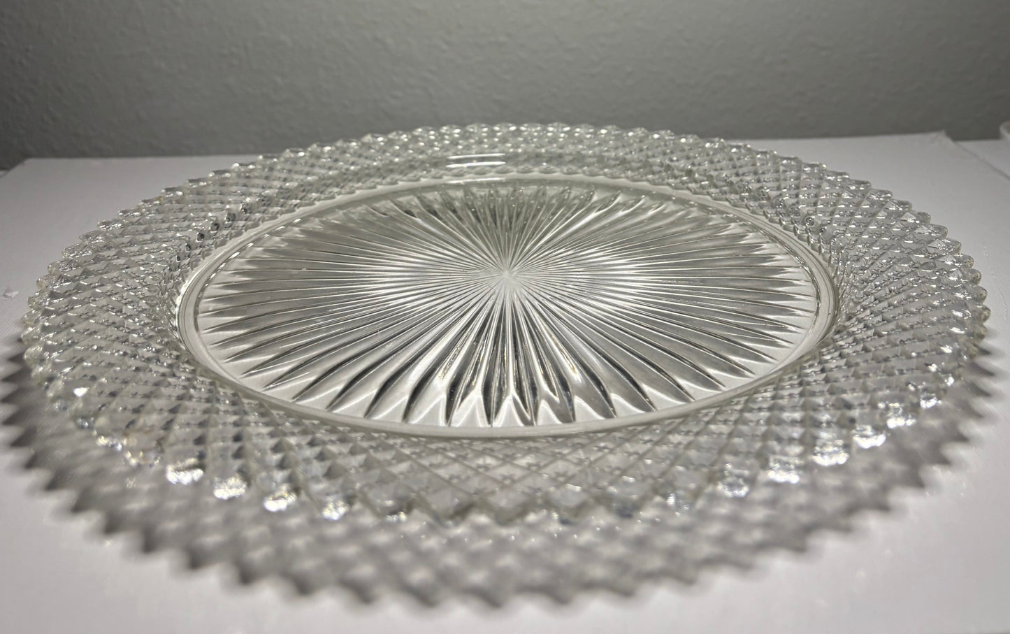 Vintage Clear Glass Sunburst and Diamond Edge Serving Plate – 10"