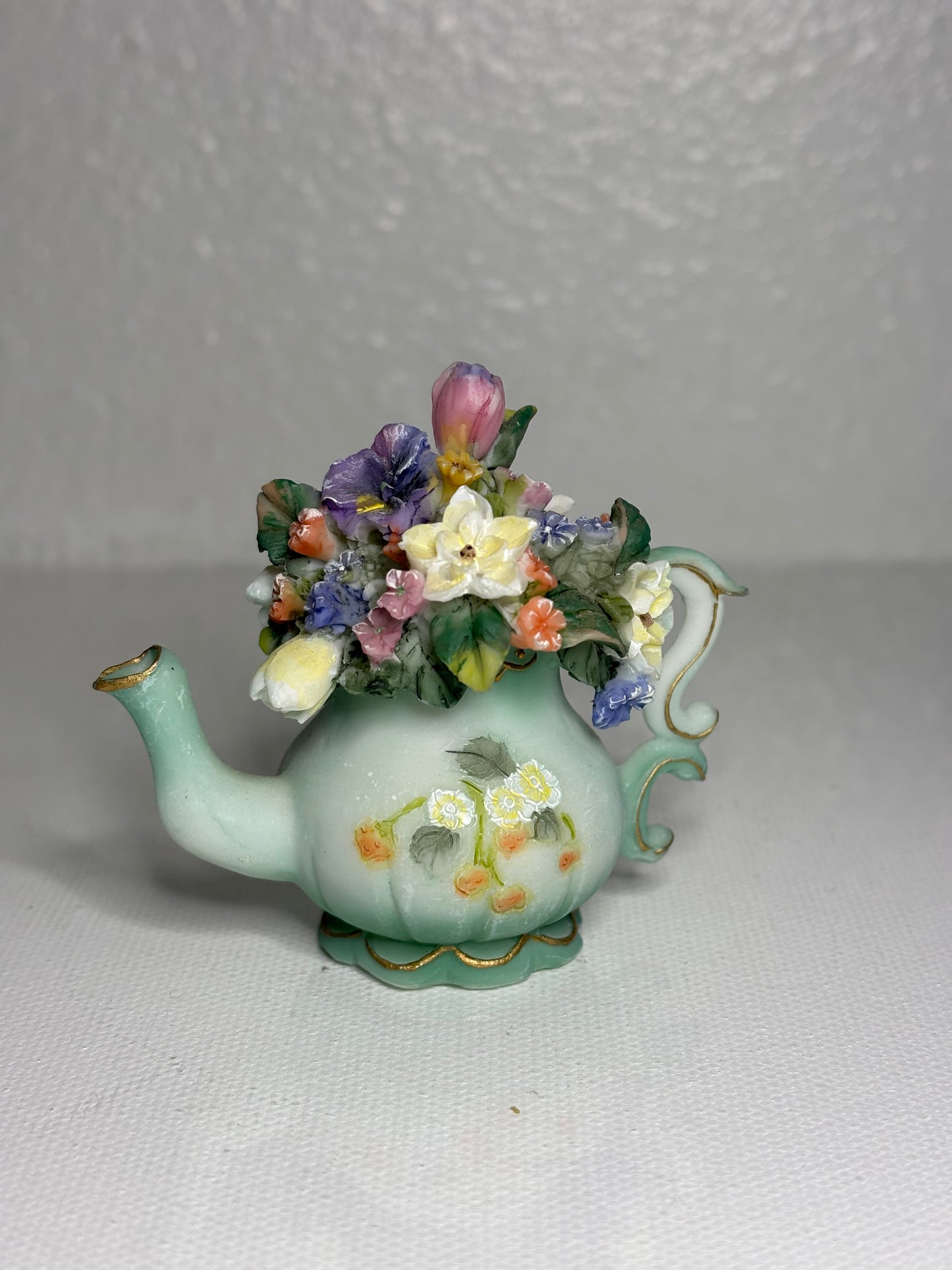 Petite Bloom – Miniature Floral Teapot Figurine