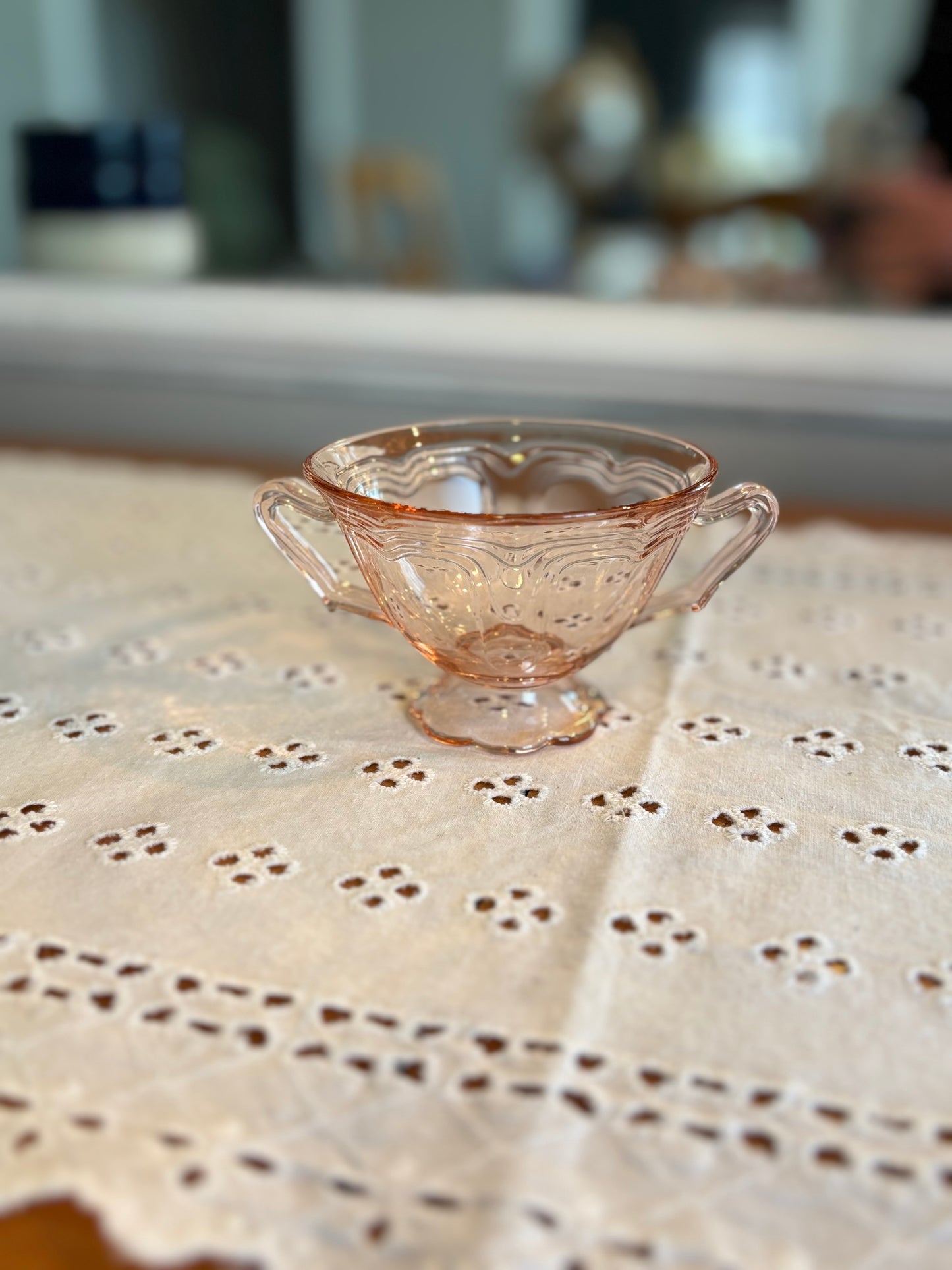 Vintage Pink Depression Glass Double-Handled Sugar Bowl – Etched Swirl Design *