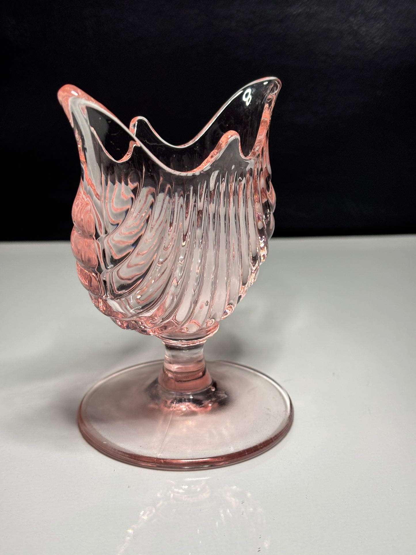 Vintage Pink Depression Glass Footed Candy Dish – Swan-Inspired Design *