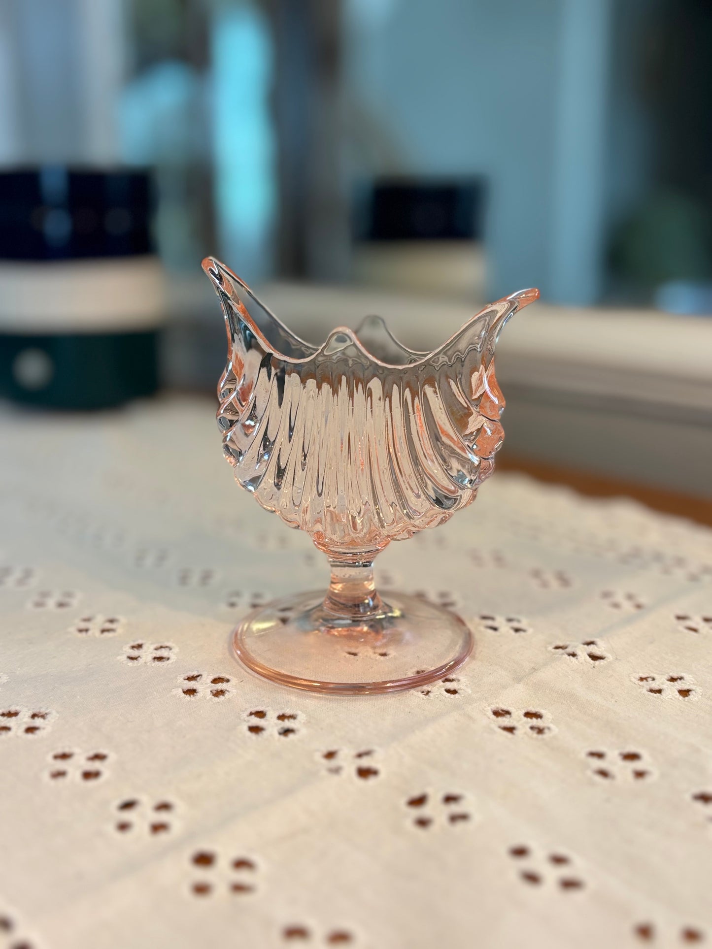 Vintage Pink Depression Glass Footed Candy Dish – Swan-Inspired Design *