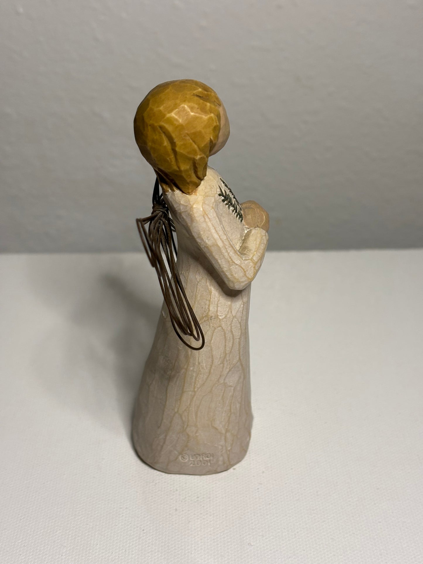 Willow Tree Figurine – "Angel of Hope"