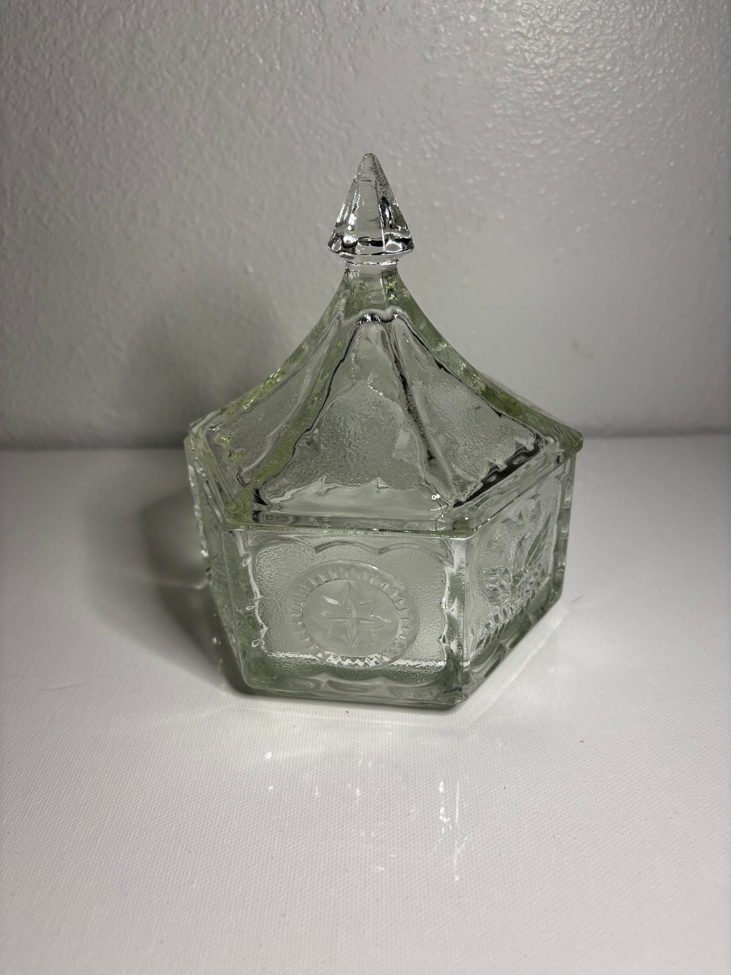 Pressed Glass Hexagonal Trinket Box with Lid – Vintage Star & Leaf Pattern | 6” Tall