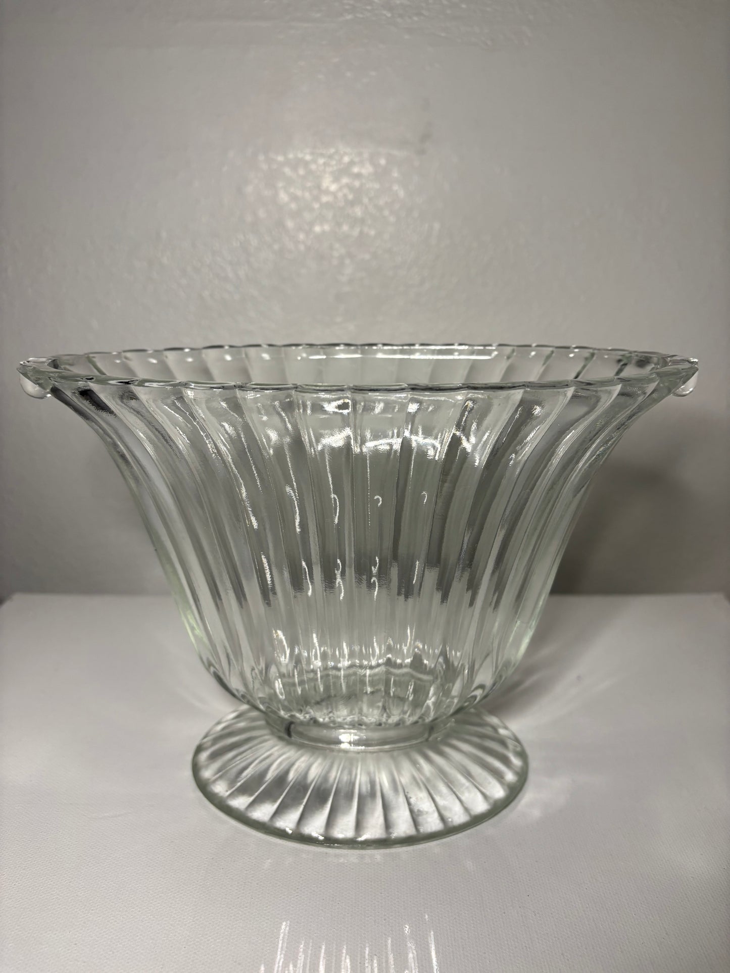 Vintage Ribbed Flared Glass Bowl – Footed Clear Glass, 9" Wide
