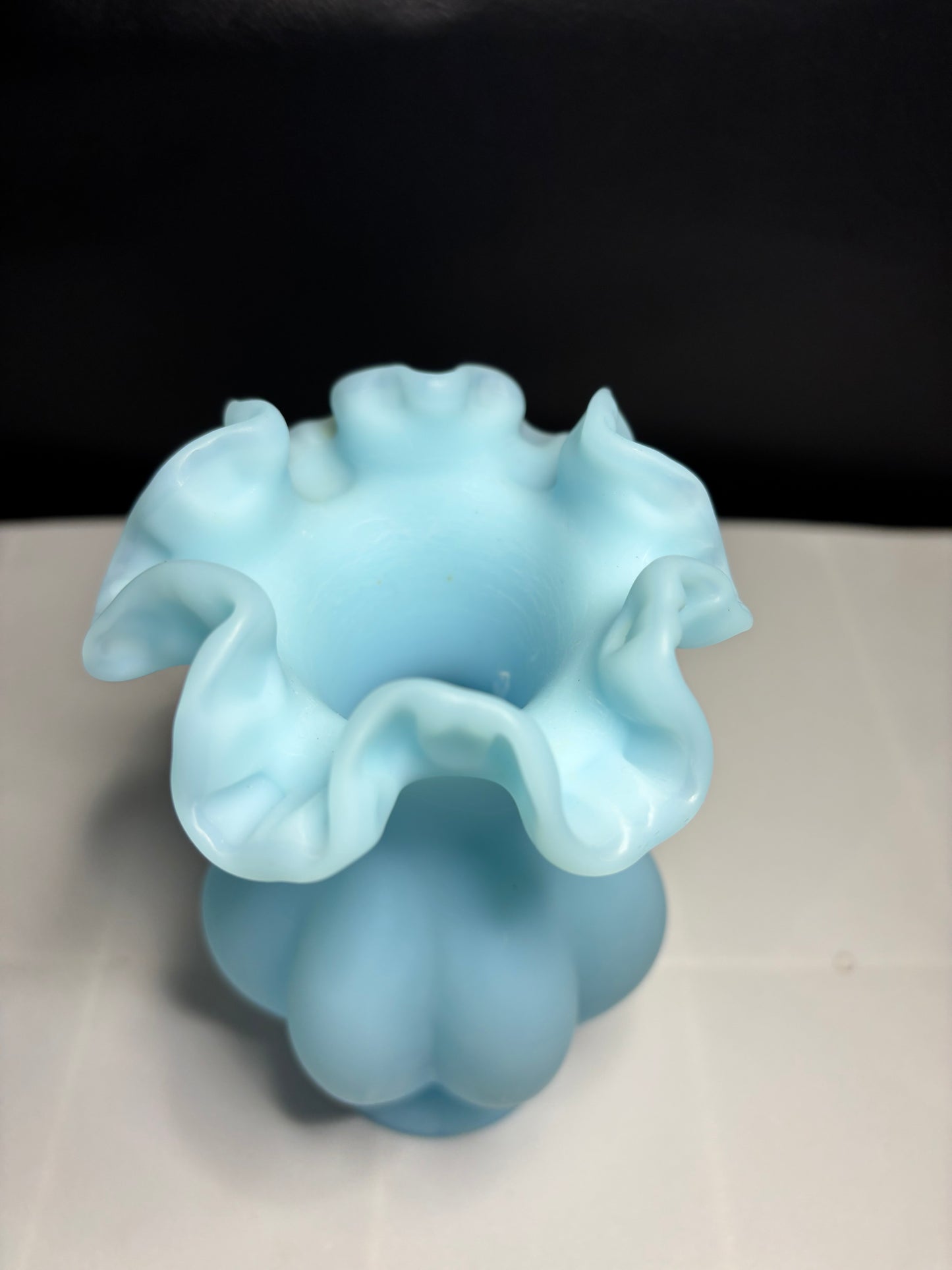Satin Blue Ruffled Vase – Vintage Handcrafted Art Glass, 6"