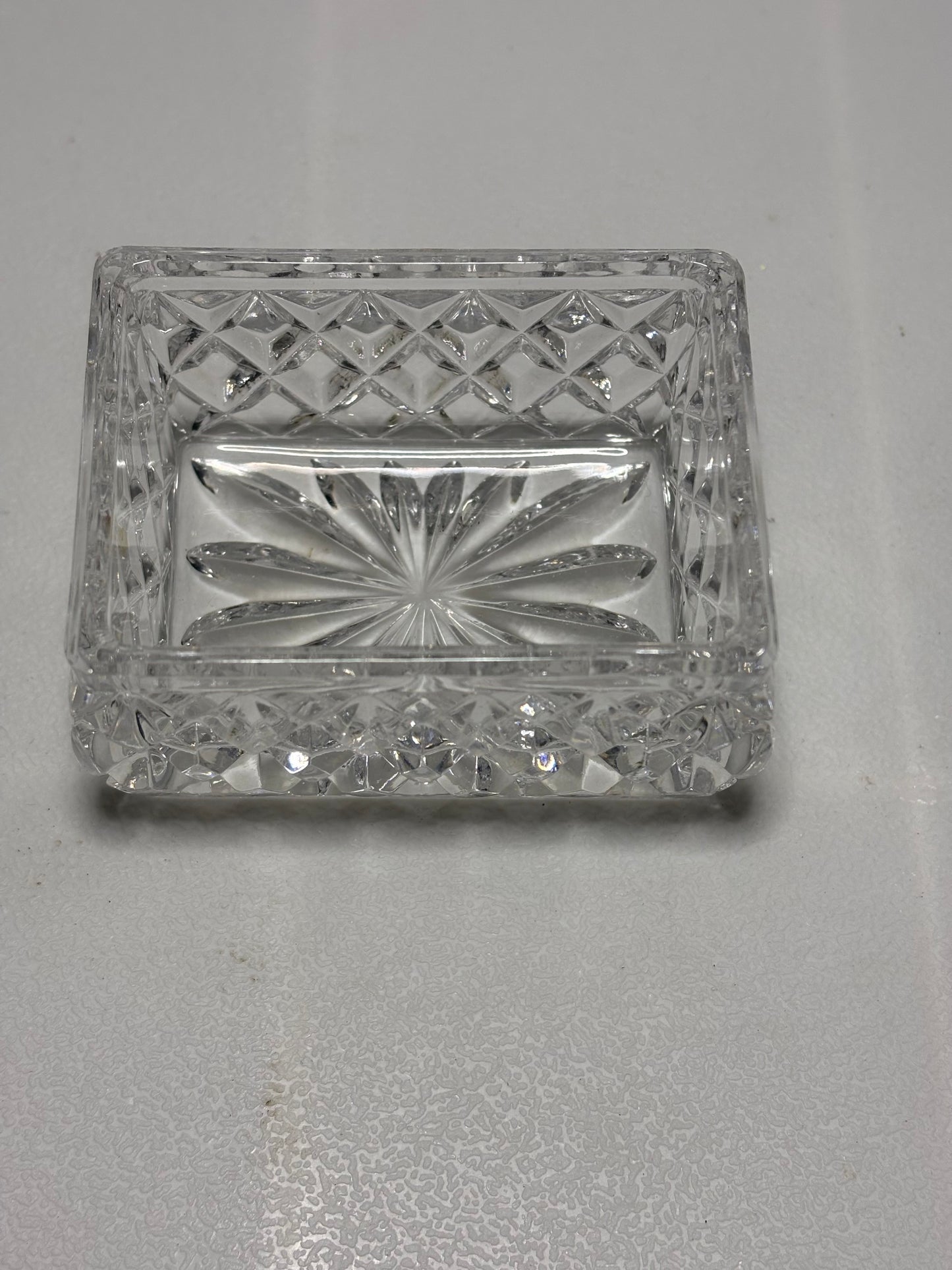 Vintage Pressed Glass Trinket Box – Starburst & Diamond Cut, Mini Rectangular