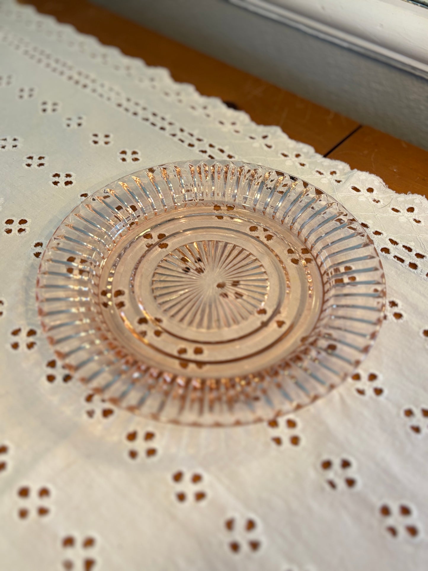 Vintage Pink Depression Glass Ribbed Salad Plate – 7" Sunburst Design *