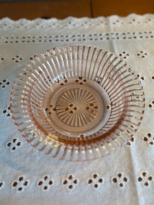 Vintage Pink Depression Glass Ribbed Serving Bowl – Art Deco Design *
