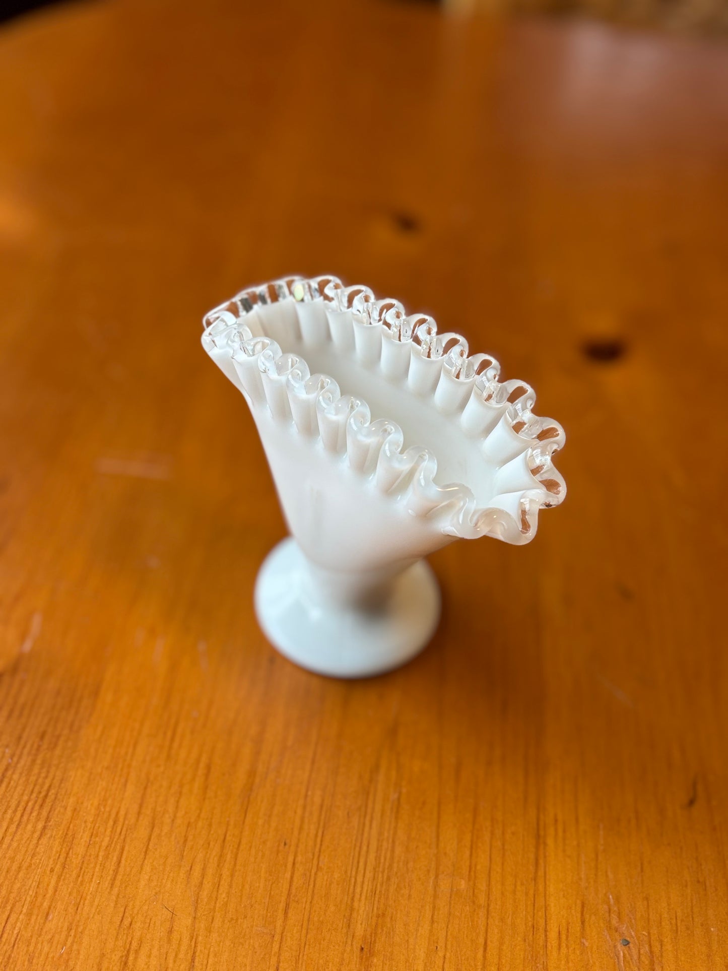 Vintage Fenton Milk Glass Fan Vase – Silver Crest Ruffled Rim
