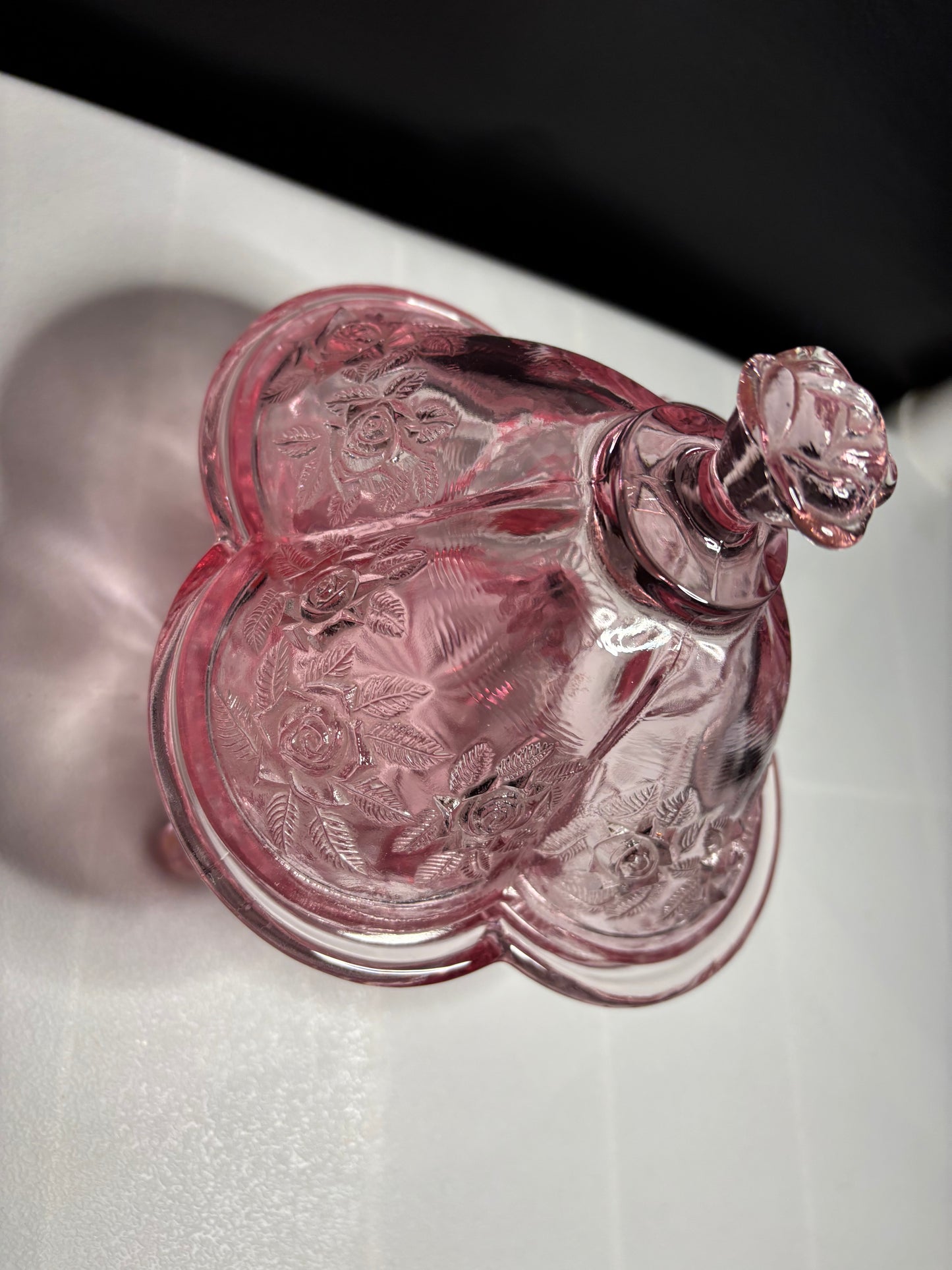 Vintage Footed Rose Pattern Candy Dish – Pink Depression Glass, 3-Section w/ Lid