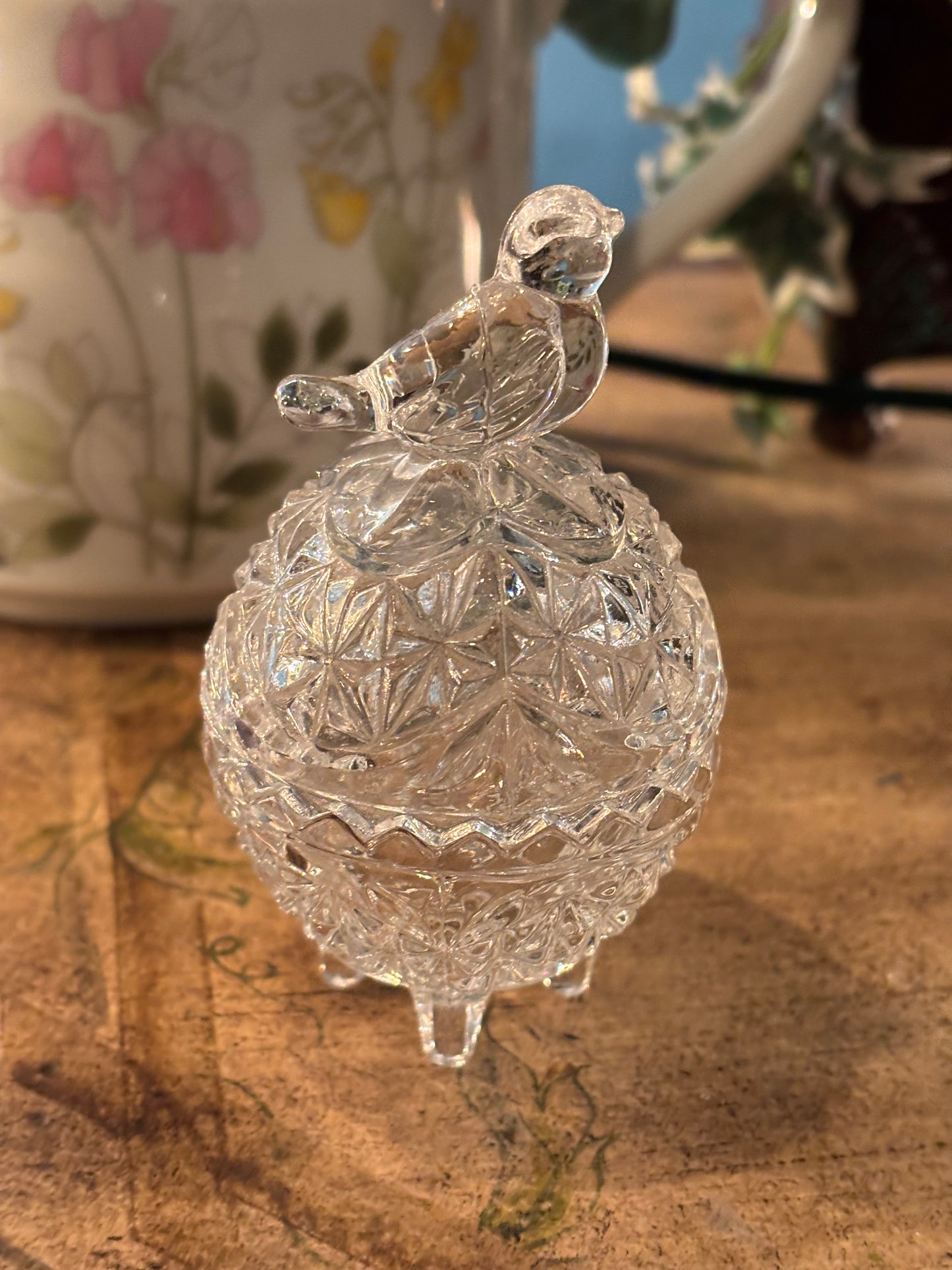 Vintage Pressed Glass Trinket Box with Bird Finial – Lidded Decorative Dish