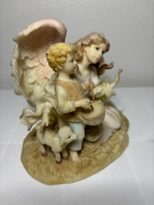 Seraphim Classics “Cecilia – Gift from the Heart” Angel Figurine – Roman Inc. 2000