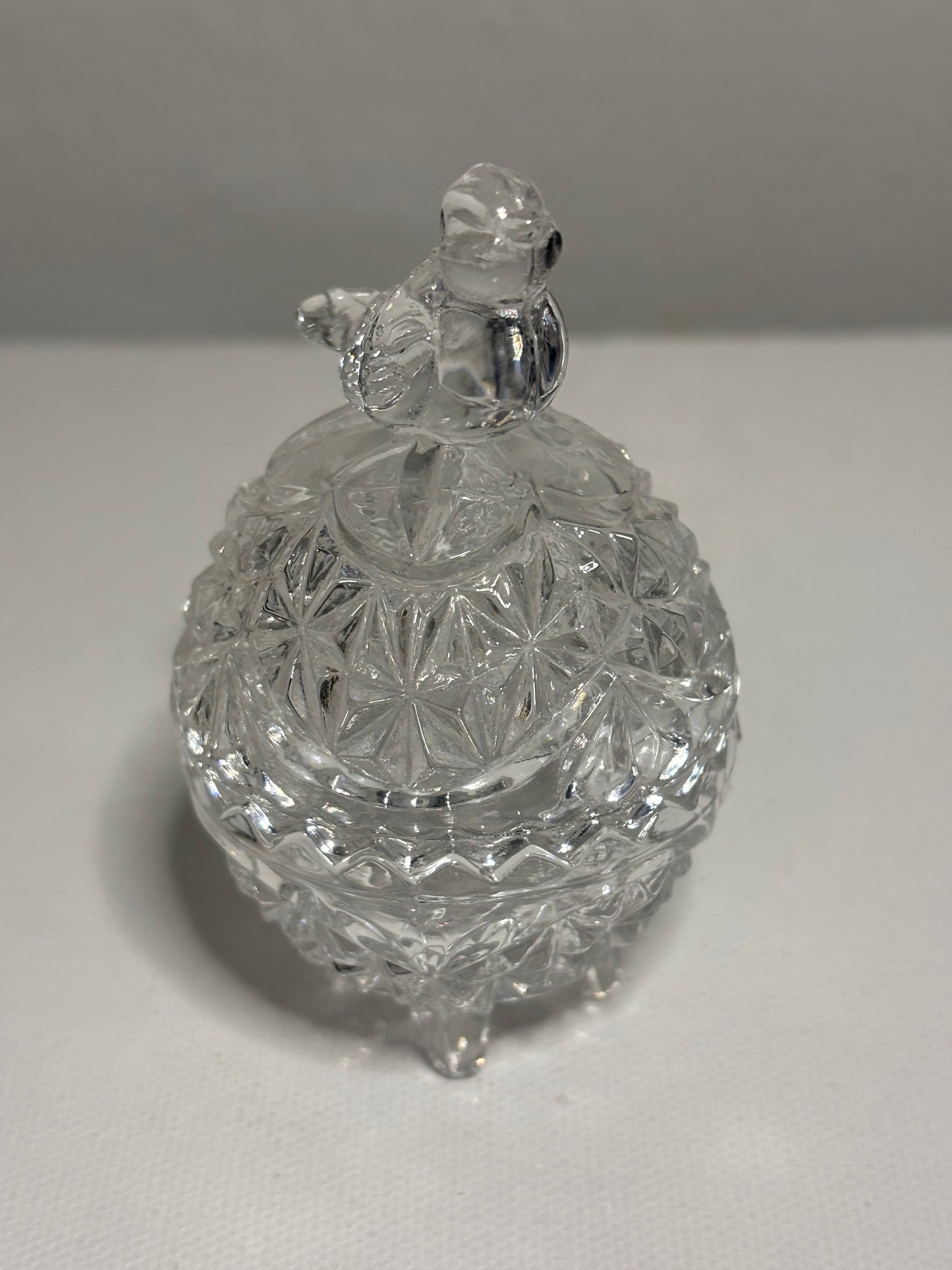 Vintage Pressed Glass Trinket Box with Bird Finial – Lidded Decorative Dish