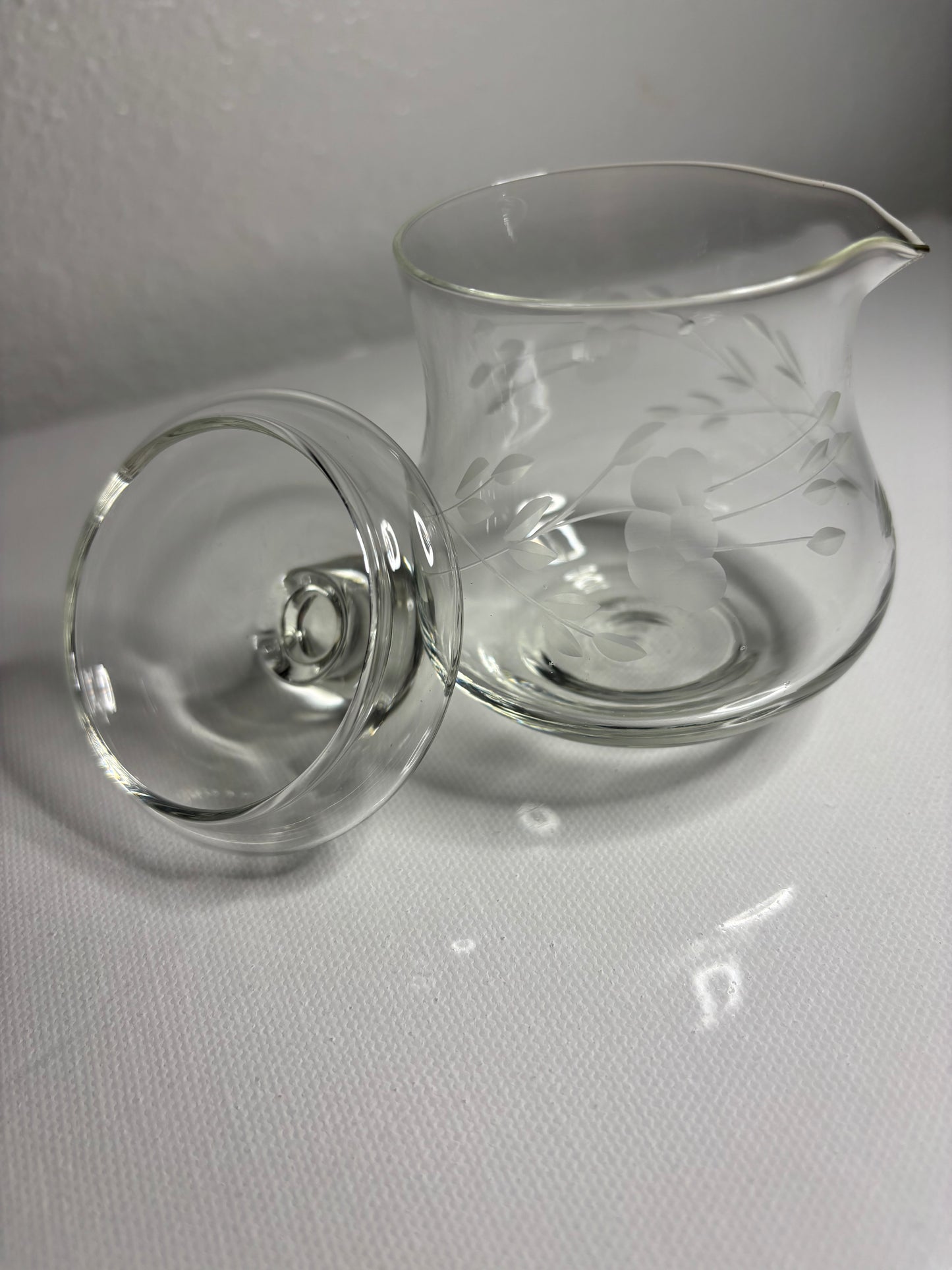 Etched Glass Honey or Jam Jar with Lid – 2.5"x2.5"x4"