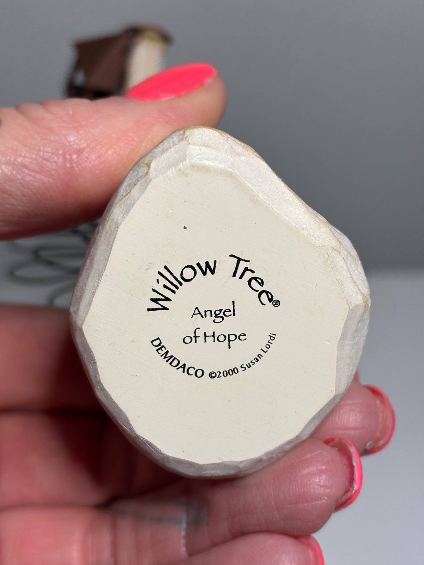 Willow Tree Figurine – "Angel of Hope"