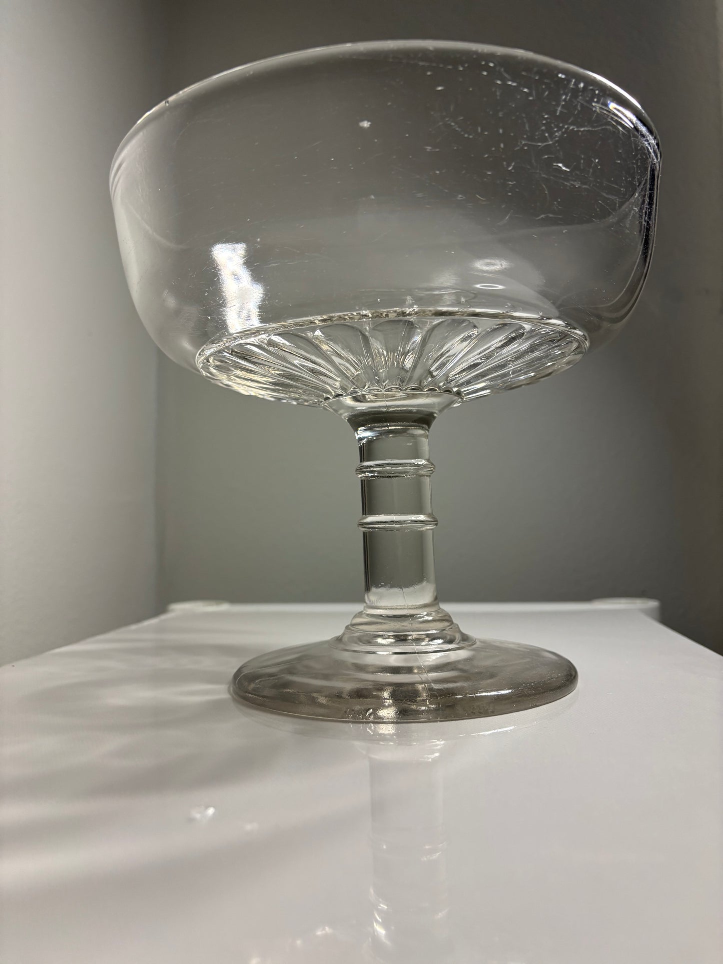 Vintage Clear Glass Pedestal Compote Dish – 8" Wide
