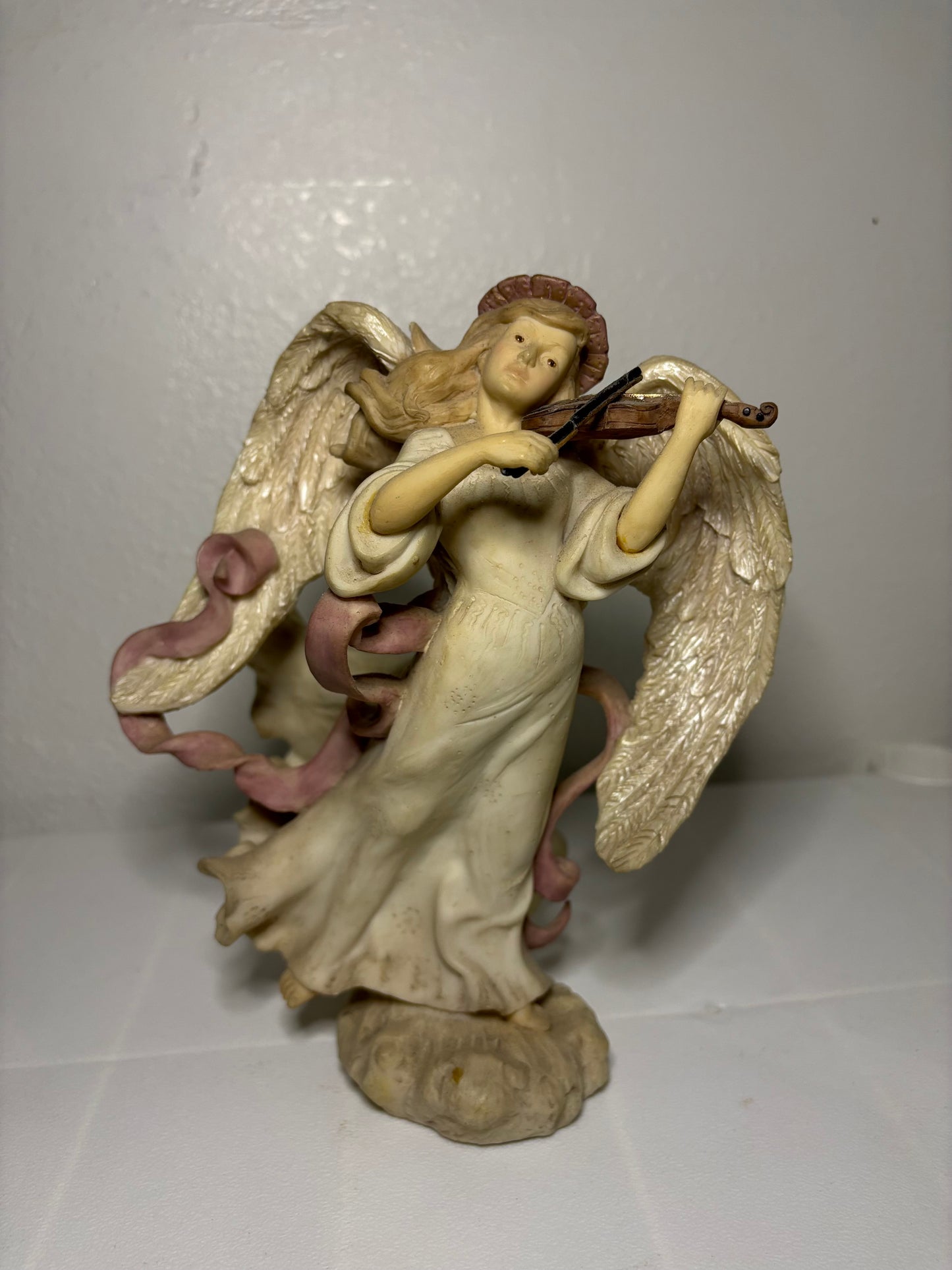 Vintage Violin Angel Figurine – 9” Tall – Serene Heavenly Musician