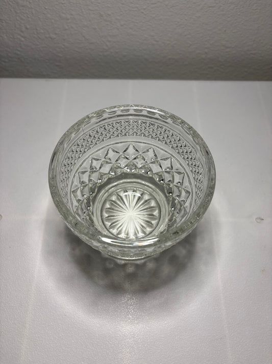 Vintage Pressed Glass Footed Bowl – Diamond Cut Pattern (4”)