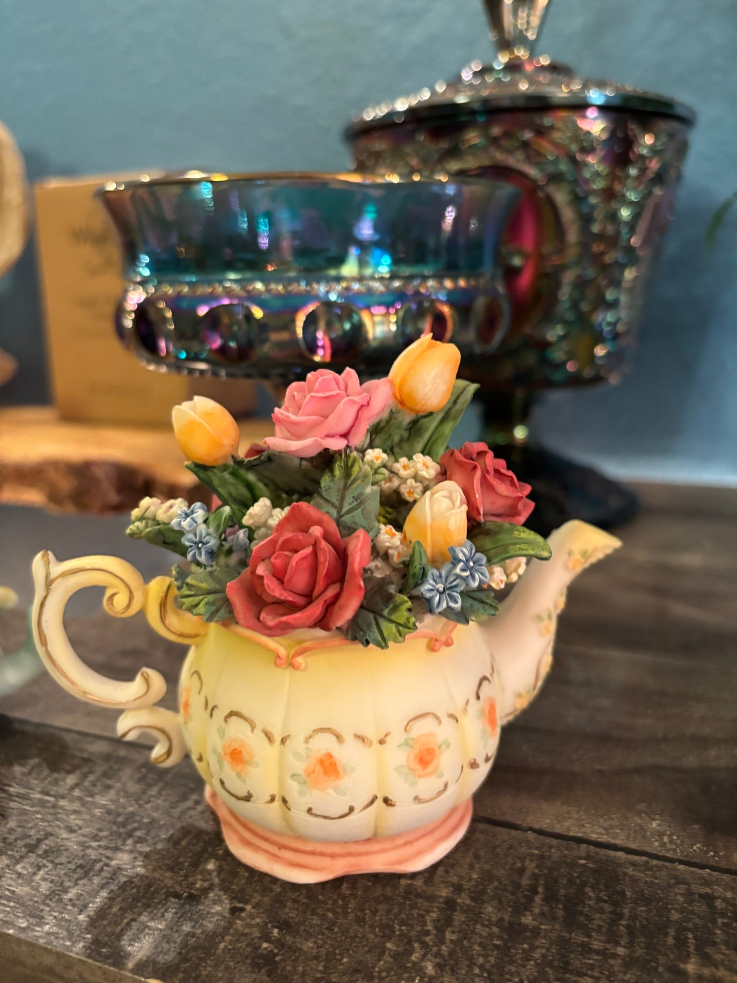 Victorian Rose Garden – Porcelain Floral Teapot Figurine