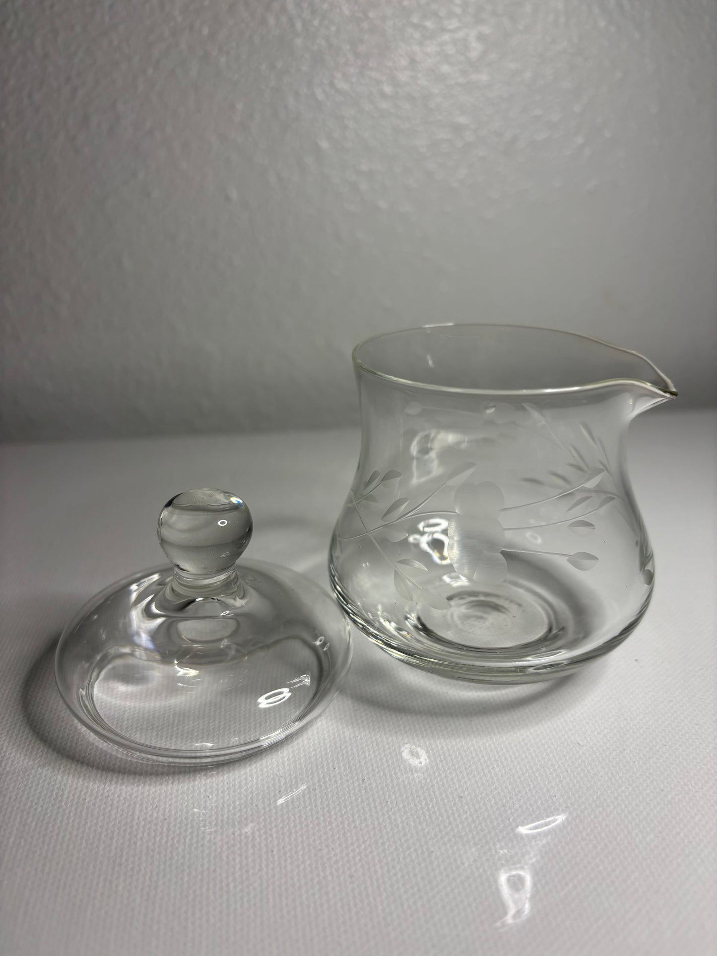 Etched Glass Honey or Jam Jar with Lid – 2.5"x2.5"x4"