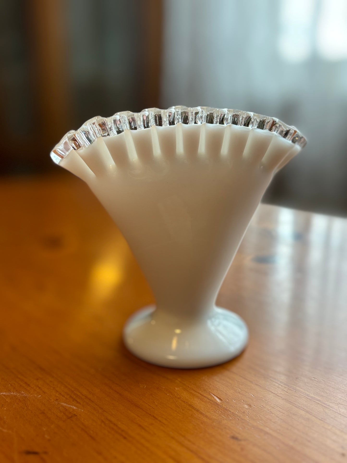 Vintage Fenton Milk Glass Fan Vase – Silver Crest Ruffled Rim