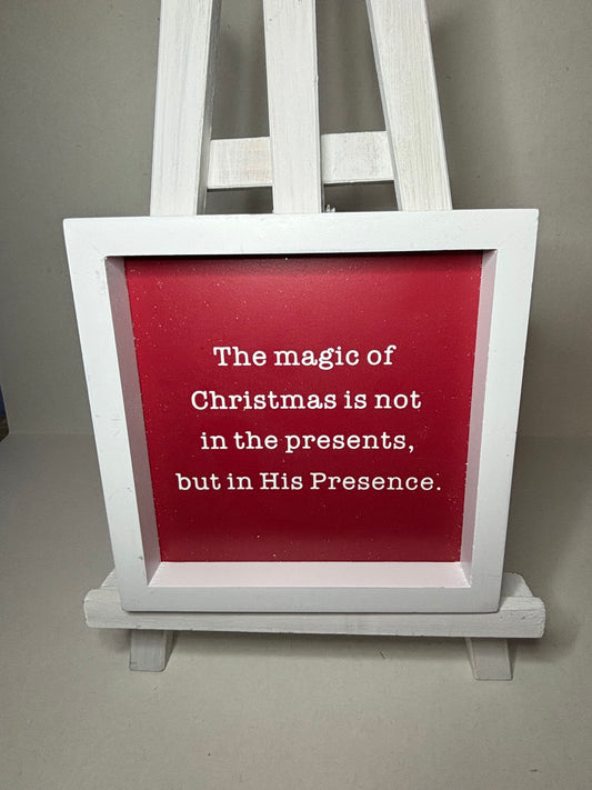 Magic of Christmas Wall Hanging Decoration