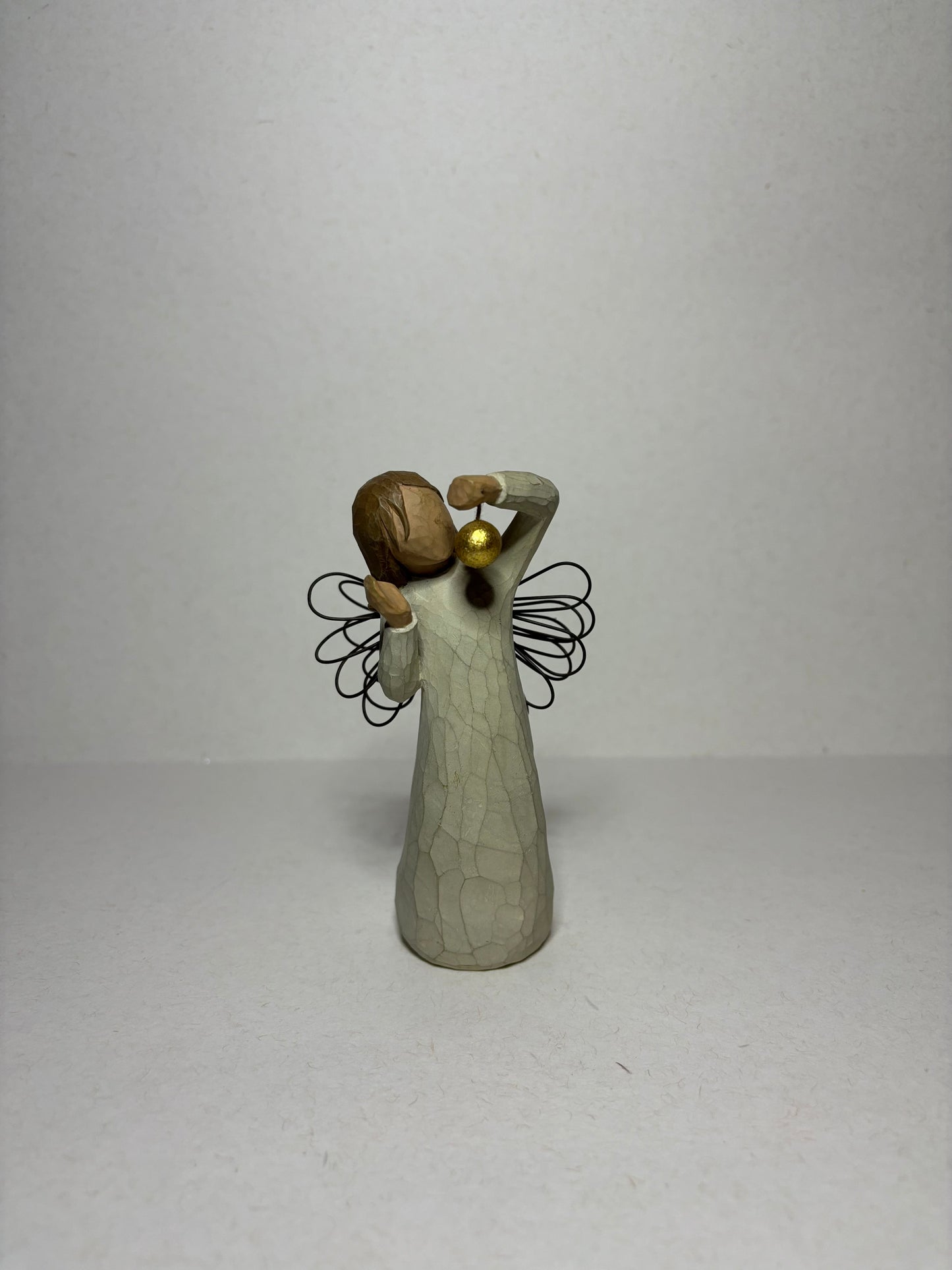 Vintage 2002 Willow Tree "Angel of Wonder Ornament"