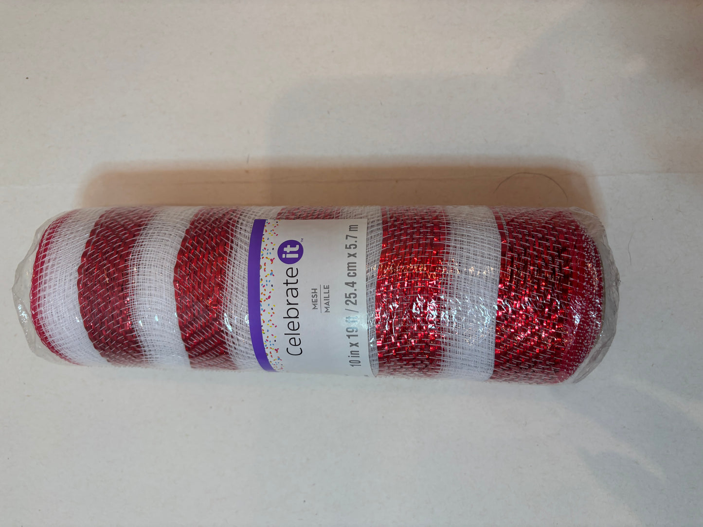 Red & White Striped Holiday Wreath Making Mesh Roll 10" x 19' roll